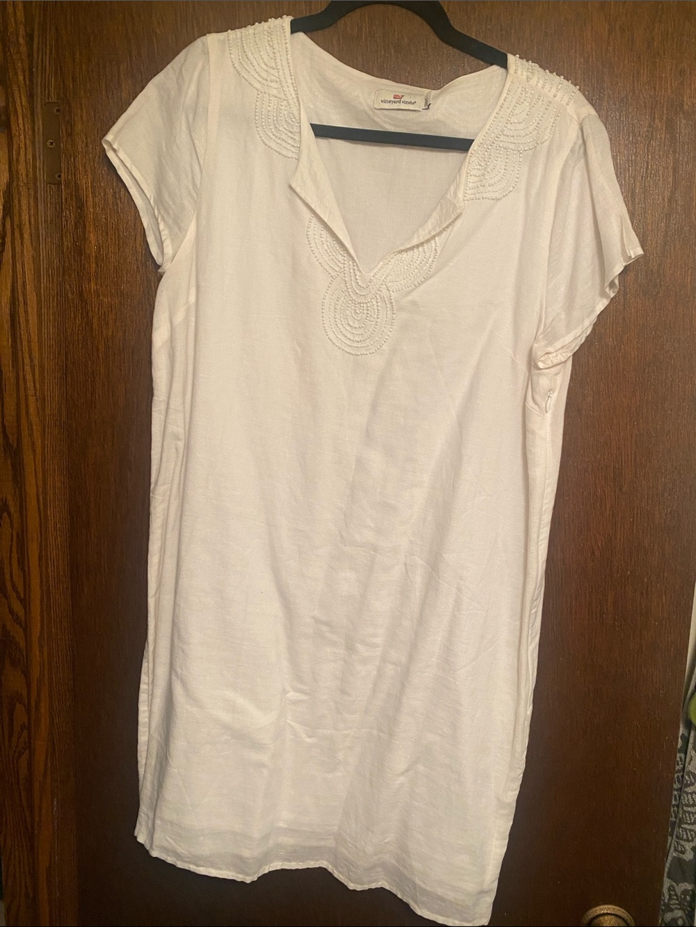 Vineyard Vines White Embroidered V-Neck Tunic